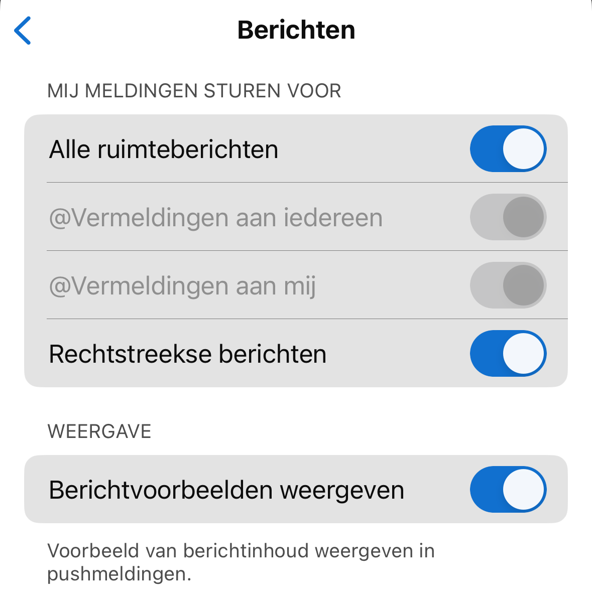 Screenshot van meldingen voor berichten in Webex op iPhone